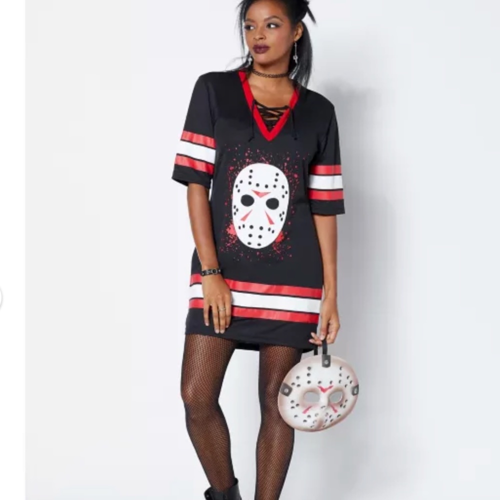 Jason Voorhees Hockey Dress – Friday the 13th (Size Jr. Medium)